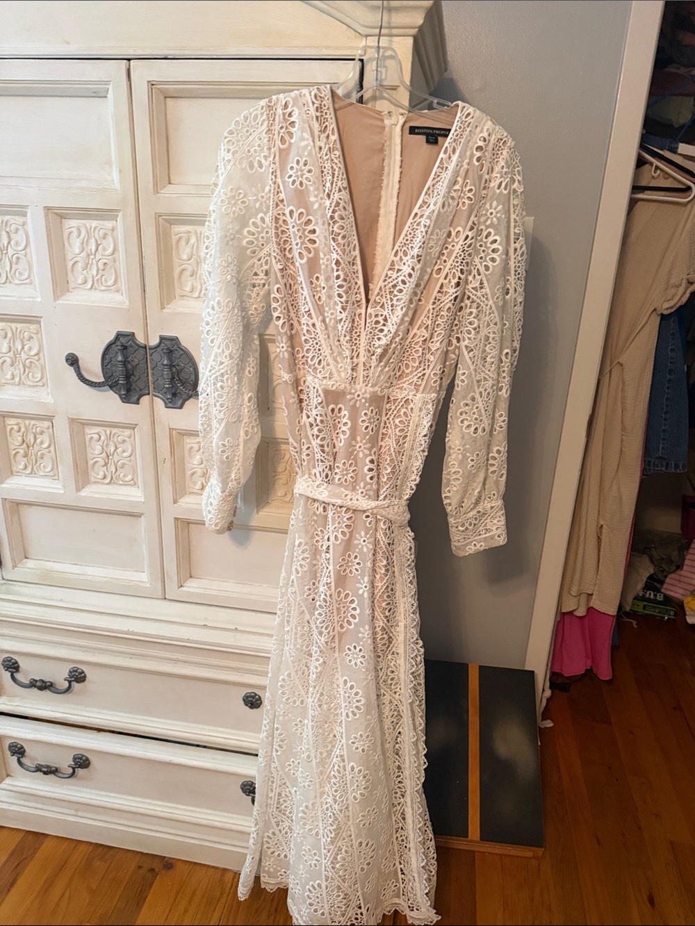 Boston Proper Cream and White Lace Long Sleeve Maxi Dress